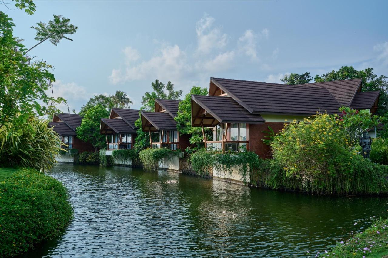 Gokulam Grand Resort & Spa, Kumarakom Exterior foto